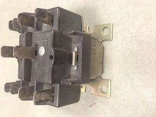 R8222D 1014 Honeywell Relay 24V