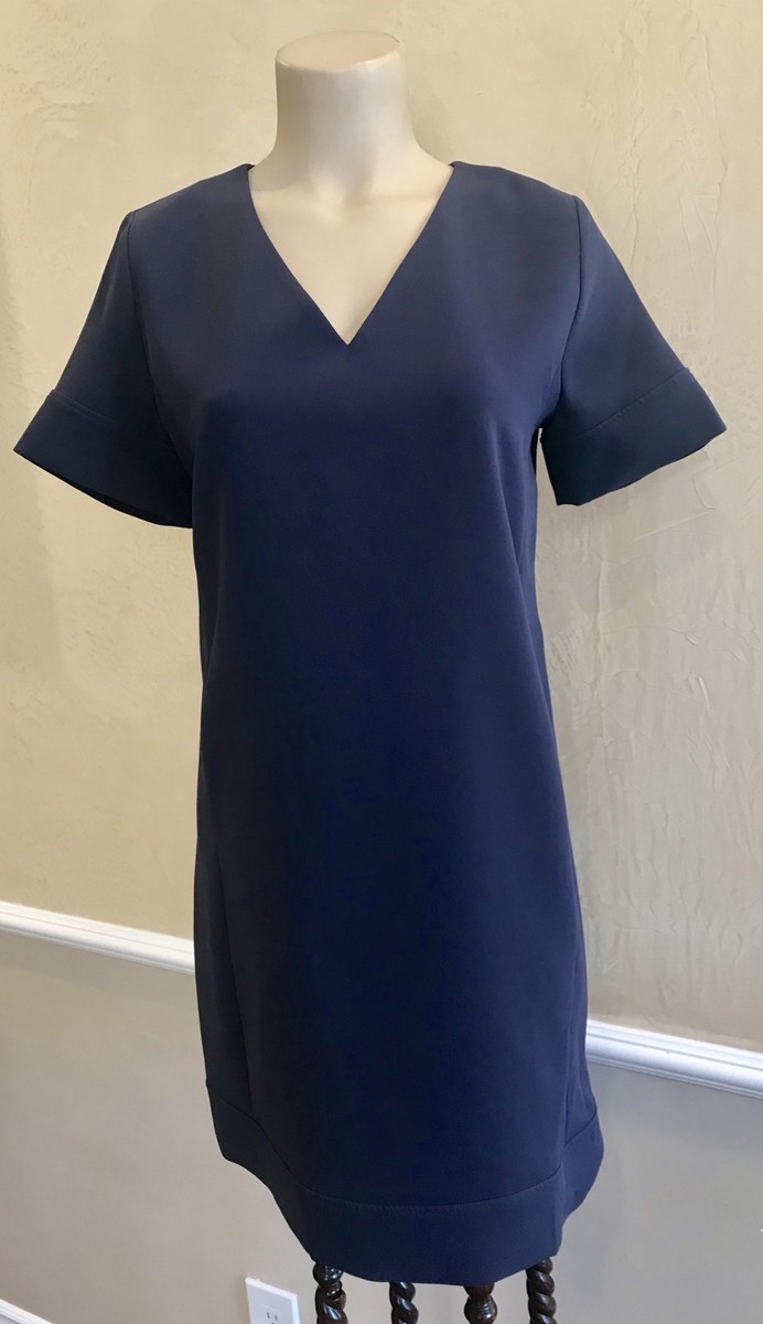 NWT THEORY sz 10 V NECK BANDED SHIFT ADMIRAL CREPE NAVY SHORT 