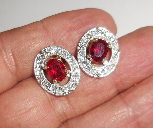 VINTAGE ART DECO EARRINGS BEAUTIFUL RUBY RED SPARKLING DESIGN NR - Picture 7 of 7