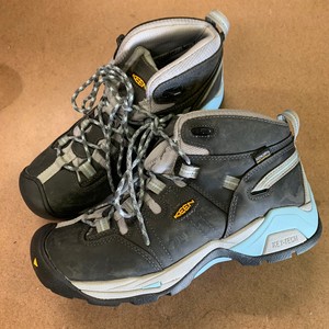 keen detroit xt mid soft toe