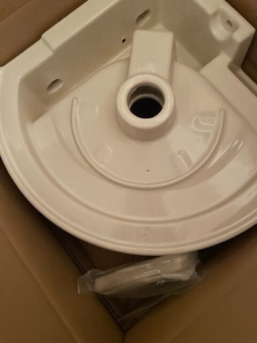 DXV (brand owned by American Standard) Corner Sink 17" New In Box - 第 2/3 張圖片