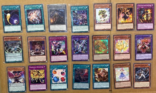Yu-Gi-Oh! 21 Card Mixed Lot Foils English Italian Cosmic Cyclone Cyberse