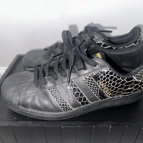 Adidas - Picture 3 of 6