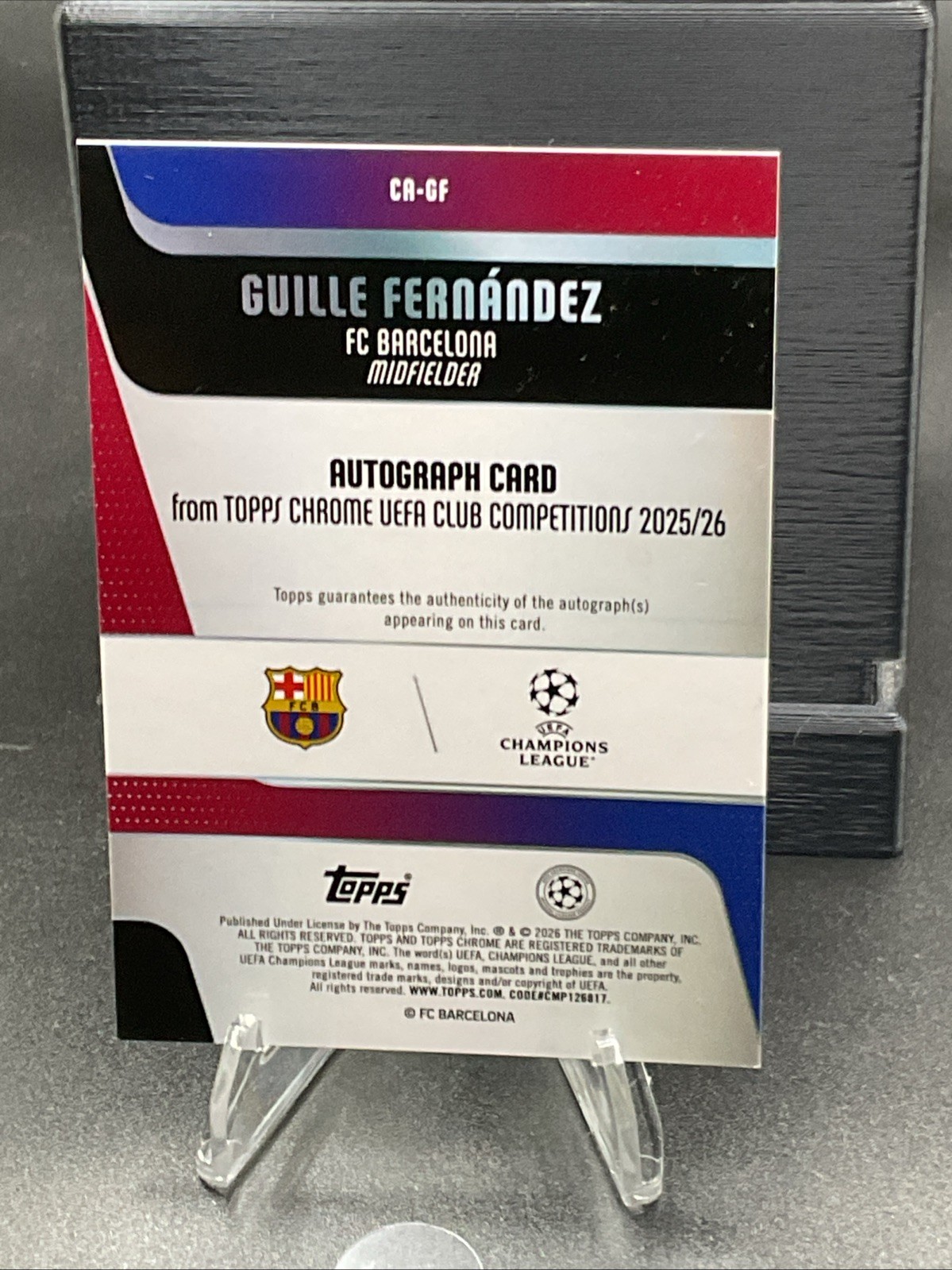 Topps Chrome Ucc 25/26 Guille Fernandez RC Auto view 2
