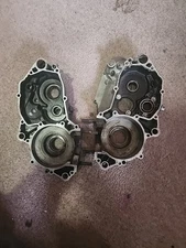 1986 Kawasaki Kx250 OEM Engine Cases. Left And Right- No Damage - Good Shape.