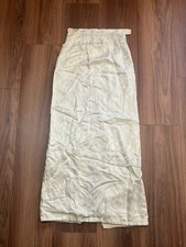 Beautiful vintage 1980s white floral maxi skirt 24  waist 41  length