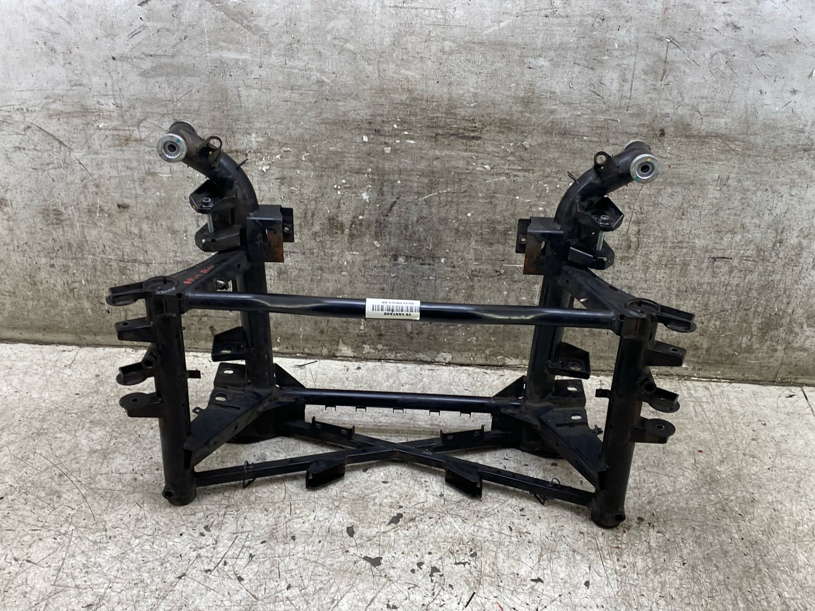 2009 Aston Martin Vantage Rear Subframe Suspension Crossmember 9G33-5R003-AB