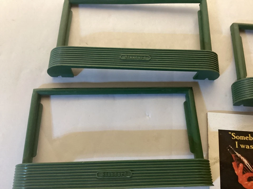 Vintage Lionel #310 billboards   toy train accessory - Image 4 of 4