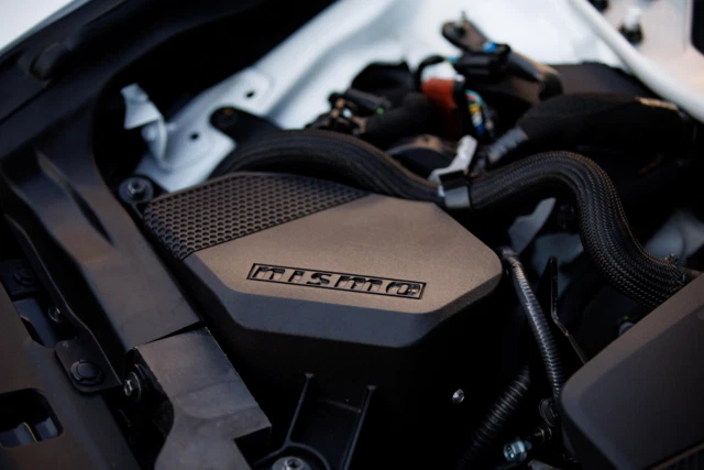 正品日产 2023 Z Nismo 冷进气口 (RZ34) 16576-RZCAI — 第 2/2 张图片