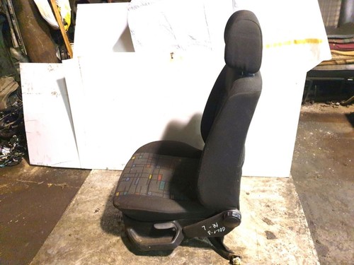 Volkswagen Golf III 1994 Links Fahrersitz RLA16113