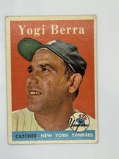 1958 TOPPS #370 YOGI BERRA NEW YORK YANKEES HOF Vintage