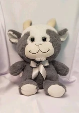 Billy Goat Plush Gray and white 2018 embroidered friendly smile Holiday Home 