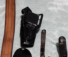 Safariland GLOCK 19/23 6360 ALS®/SLS MID-RIDE, DUTY RATED LEVEL III RETENTION