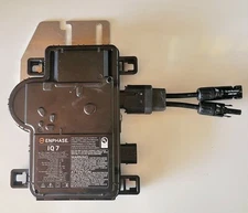 Enphase IQ7 (IQ7-60-2-US) Microinverter w/ Wire Connector