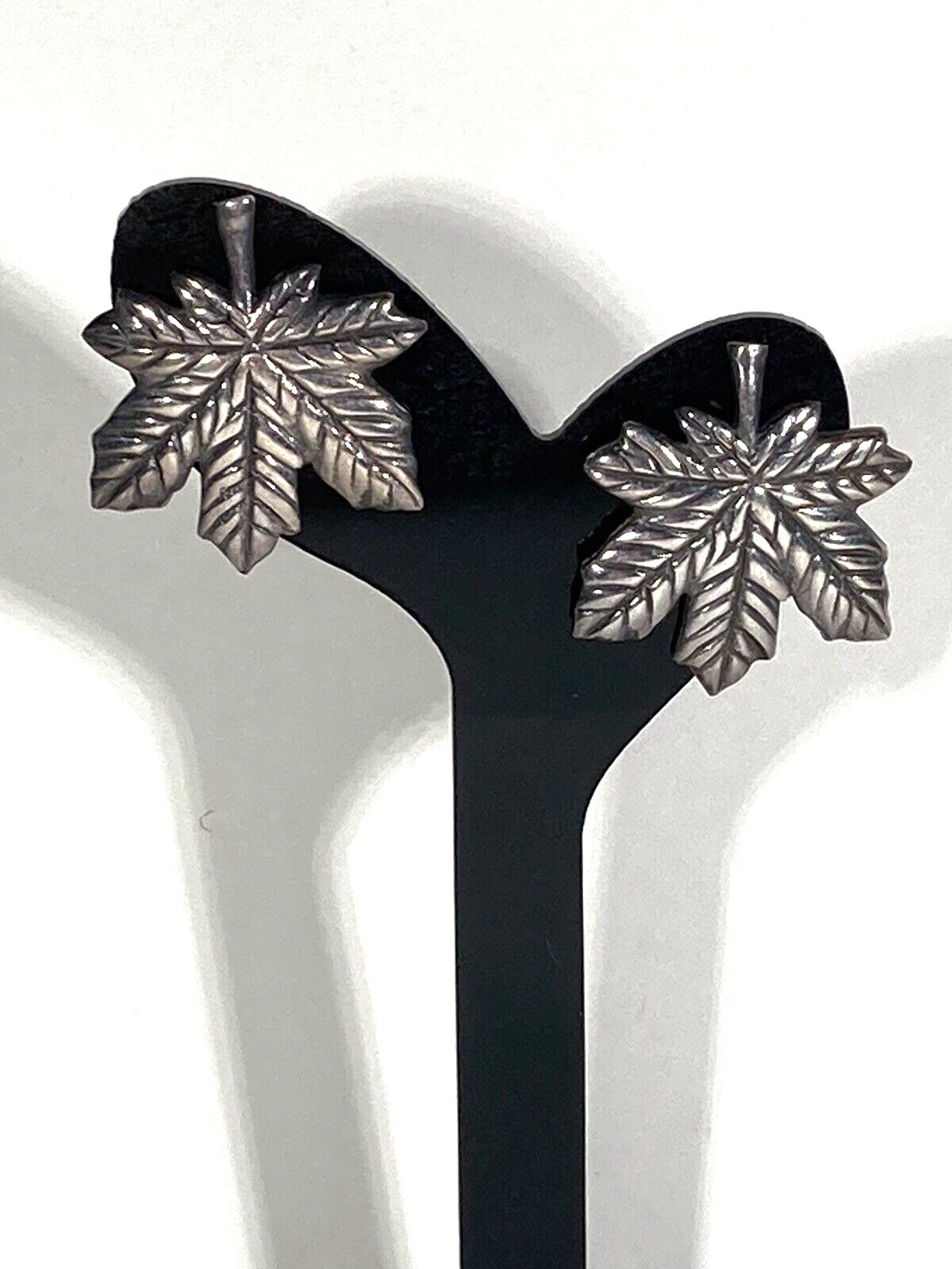 Sterling Silver Maple Leaf Shaped Post Pierced Ea… - image 1