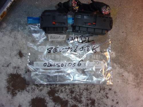 AUDI A4 2.0 FSI MED7.1.1 STEUERGERÄT STECKER 0261S01006 8E0906018K