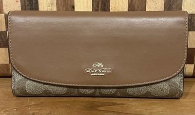 Coach F57319 Signature C Khaki / Saddle Leather / PVC Checkbook 4  X 8  Wallet