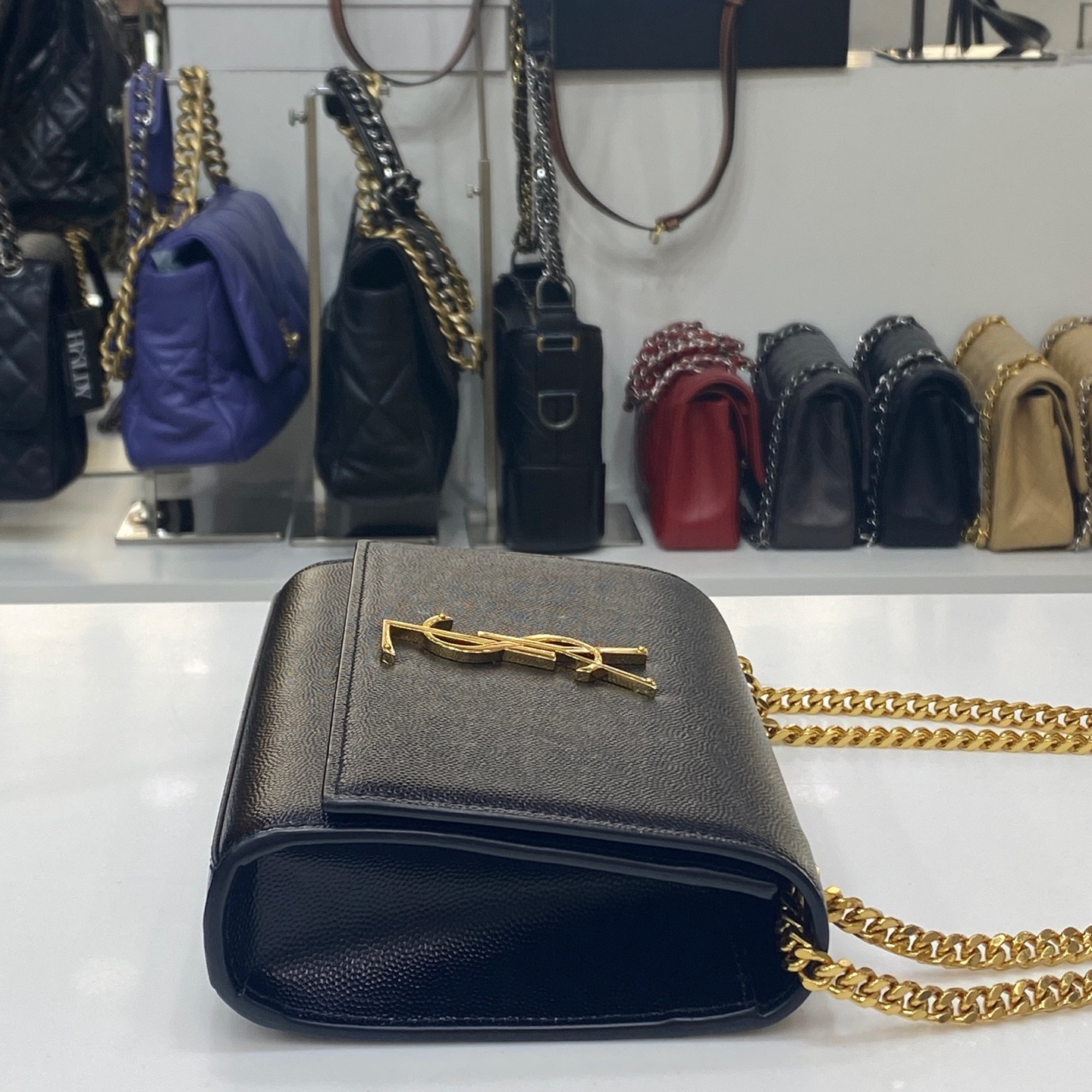 Borsa a tracolla Saint Laurent Monogram Kate piccola nera con ferramenta oro 469390