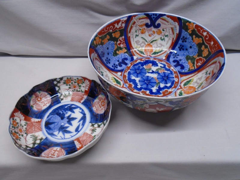 Early Pair of Japanese Imari Bowls