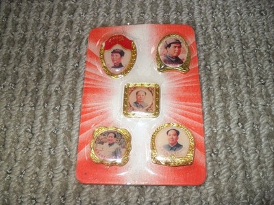 Vtg Mao Zedong Different Ages of his Life Pins on Original Card Souvenir China
