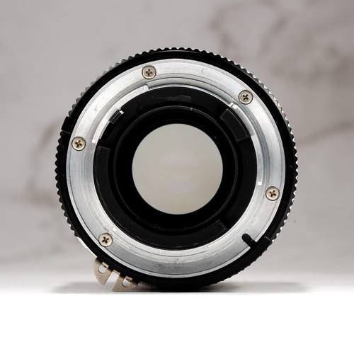 Nikon Ai Nikkor 135mm F2.8 640 - Picture 6 of 10