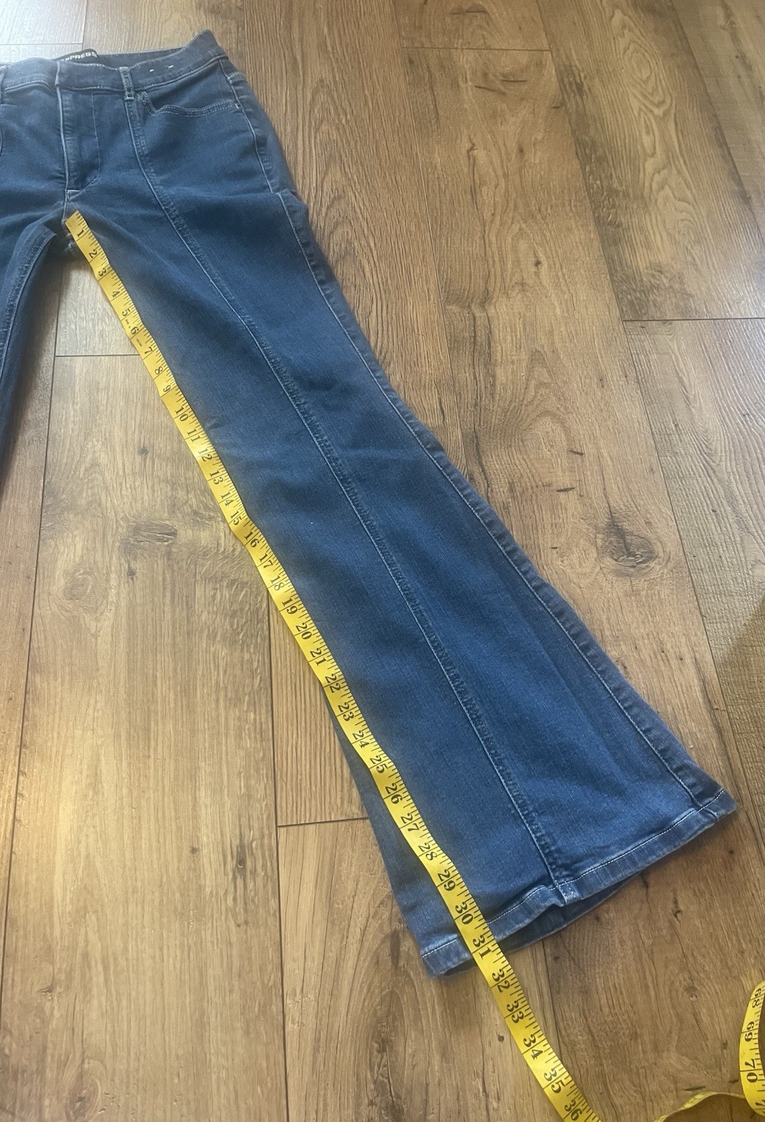 Express Women’s Stretch Performance Bell Flare Hi… - image 10