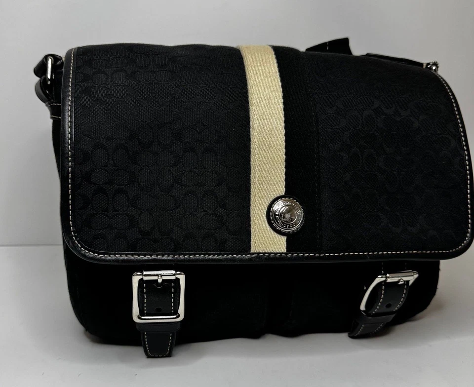Coach Signature Crossbody Voyager Messenger Jacquard Bag Black - Image 4 of 4