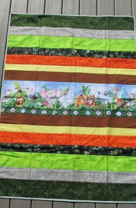 New Hand Made Zoo Animals Multi Color Quilt 40" x 54" Machine Quilted