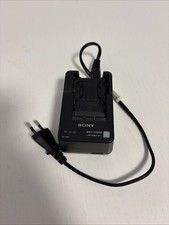 Original Sony Ladegerät BC-QM1 Mehrere Akkul...