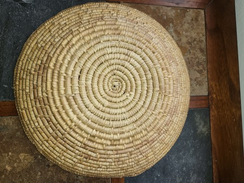 VTG 15" Hand-Woven Fruit Flat Basket Round Wrapped Coil Shallow - Picture 5 of 6