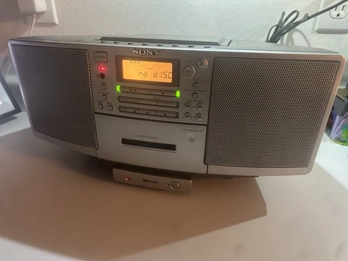 Sony Radio Cassette CD Player BoomBox ZS-D5 Vintage -Tested Works Sounds Great