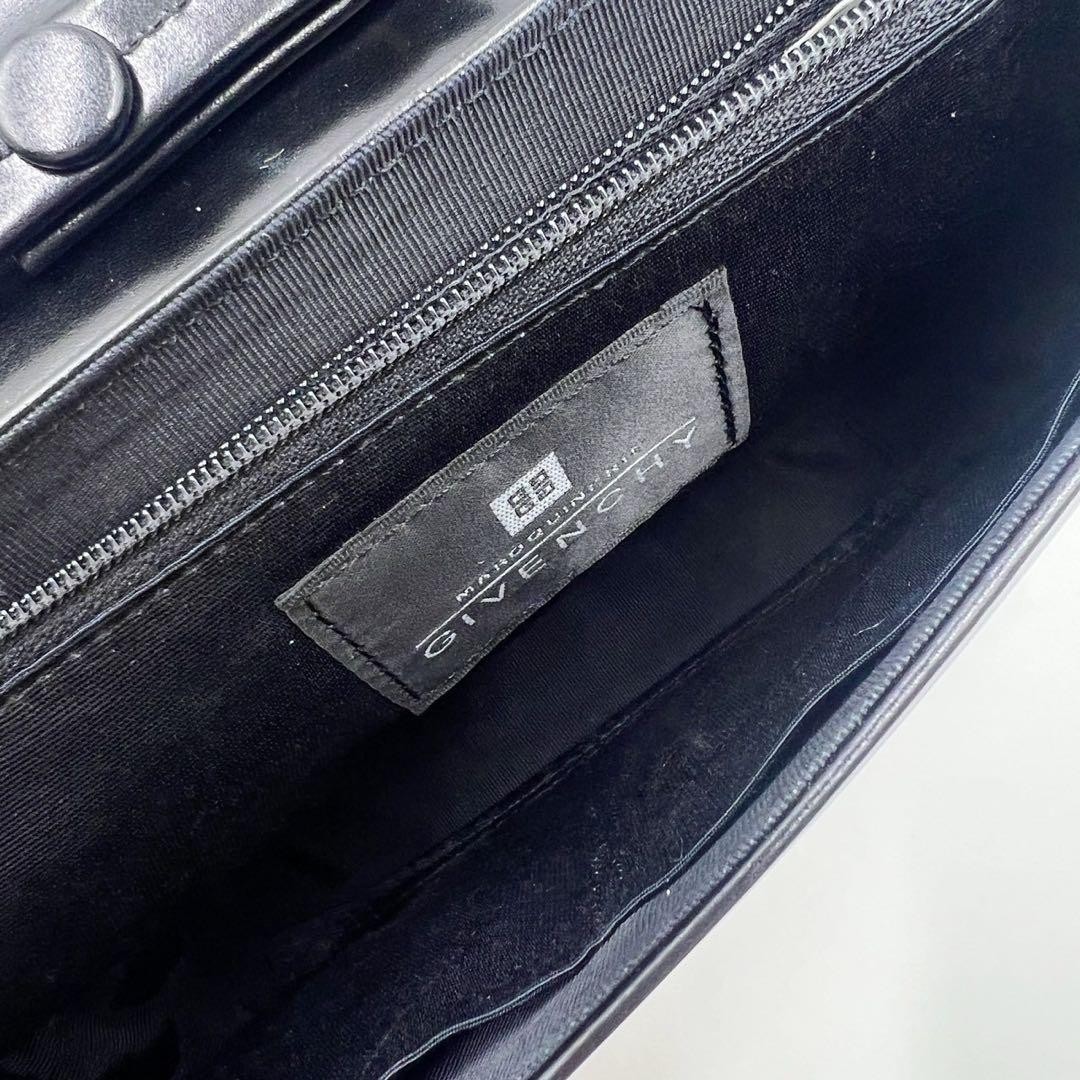 Givenchy Women’s 4Way Leather Shoulder Bag Black Gold Logo AB Condition thumbnail 17