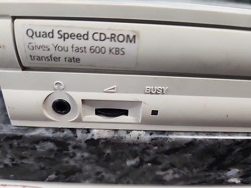 CDR-273 NEC VDR-273 4X IDE CD-ROM Drive - Afbeelding 6 van 6