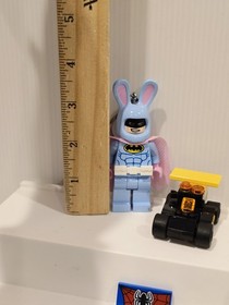 Lego Batman Super Hero Figures and Accessories Set