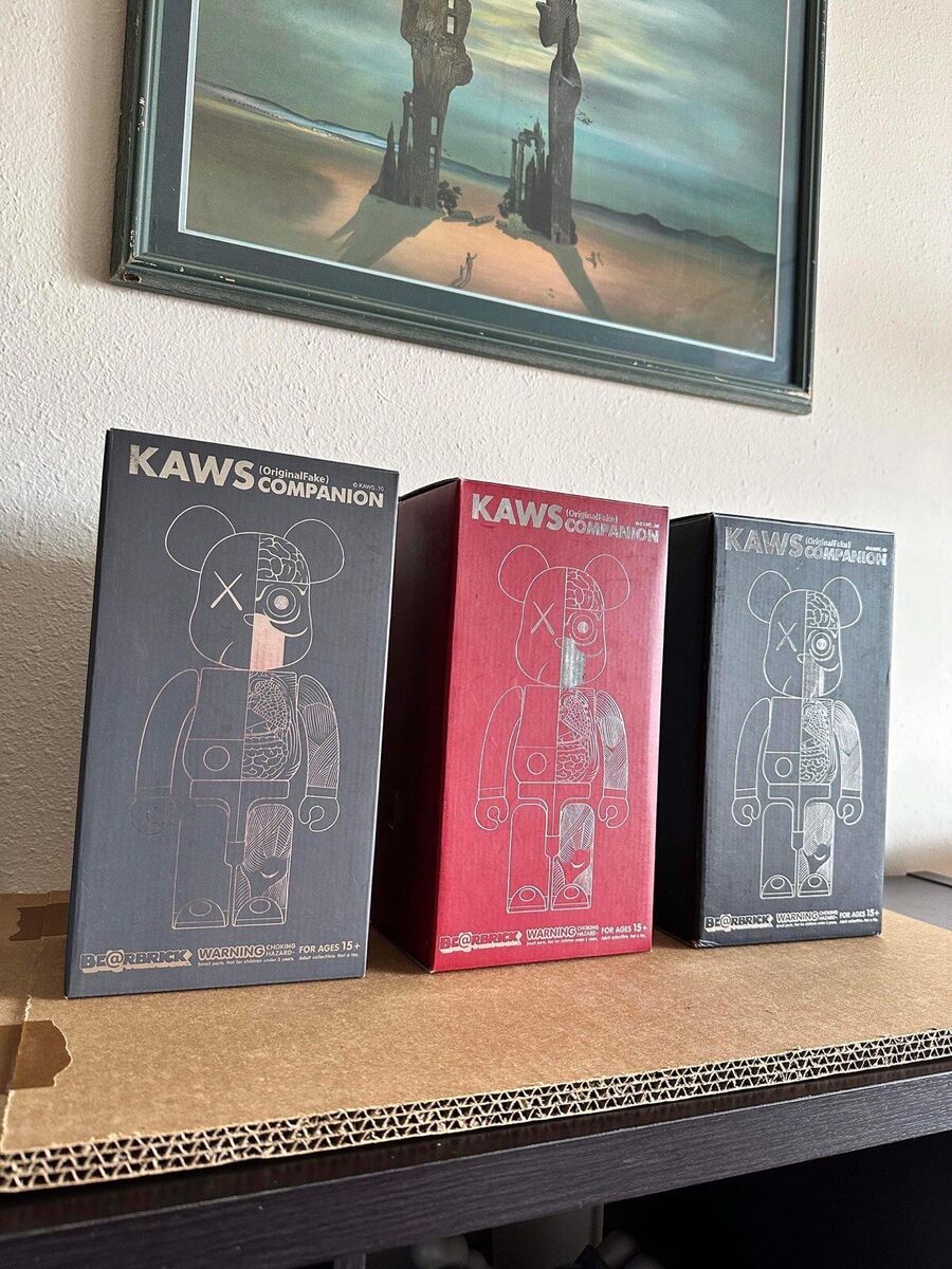 KAWS OriginalFake 400% Dissected Flayed Companion Medicom KAWS OriginalFake 400% Dissected Flayed Companion Medicom