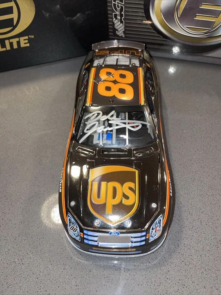 Raro Dale Jarrett AUTOGRAFIADO 2006 Fusion Oro Blanco Elite ¡1 de solo 25 Hecho! Foto 3 de 4
