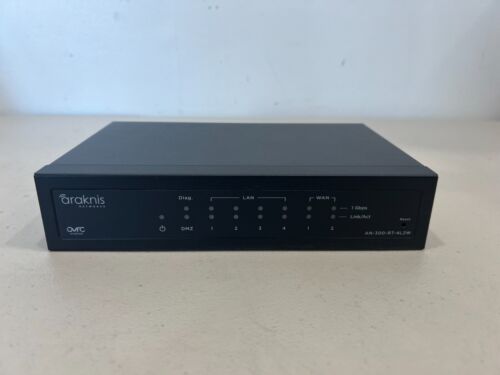 Araknis AN-300-RT-4L2W Dual Wan Gigiabit VPN Router - Picture 2 of 5