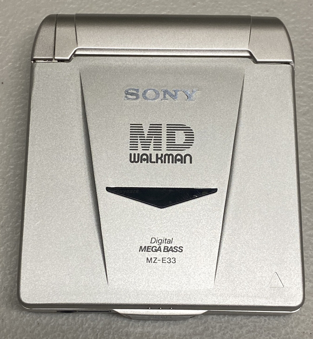 Sony MD Walkman MZ-E33 Minidisc RM-MZE33 Remote+MDR-A34