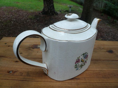 ANTIQUE ARTHUR WOOD WINTON DONEGALTEAPOT BIRD & FLOWERS w/ GOLD TRIM ENGLAND - Picture 4 of 9