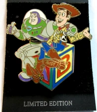 DS CELEBRATES FRIENDSHIP DAY 2007 WITH PALS WOODY and BUZZ PIN - LE 250  #56057