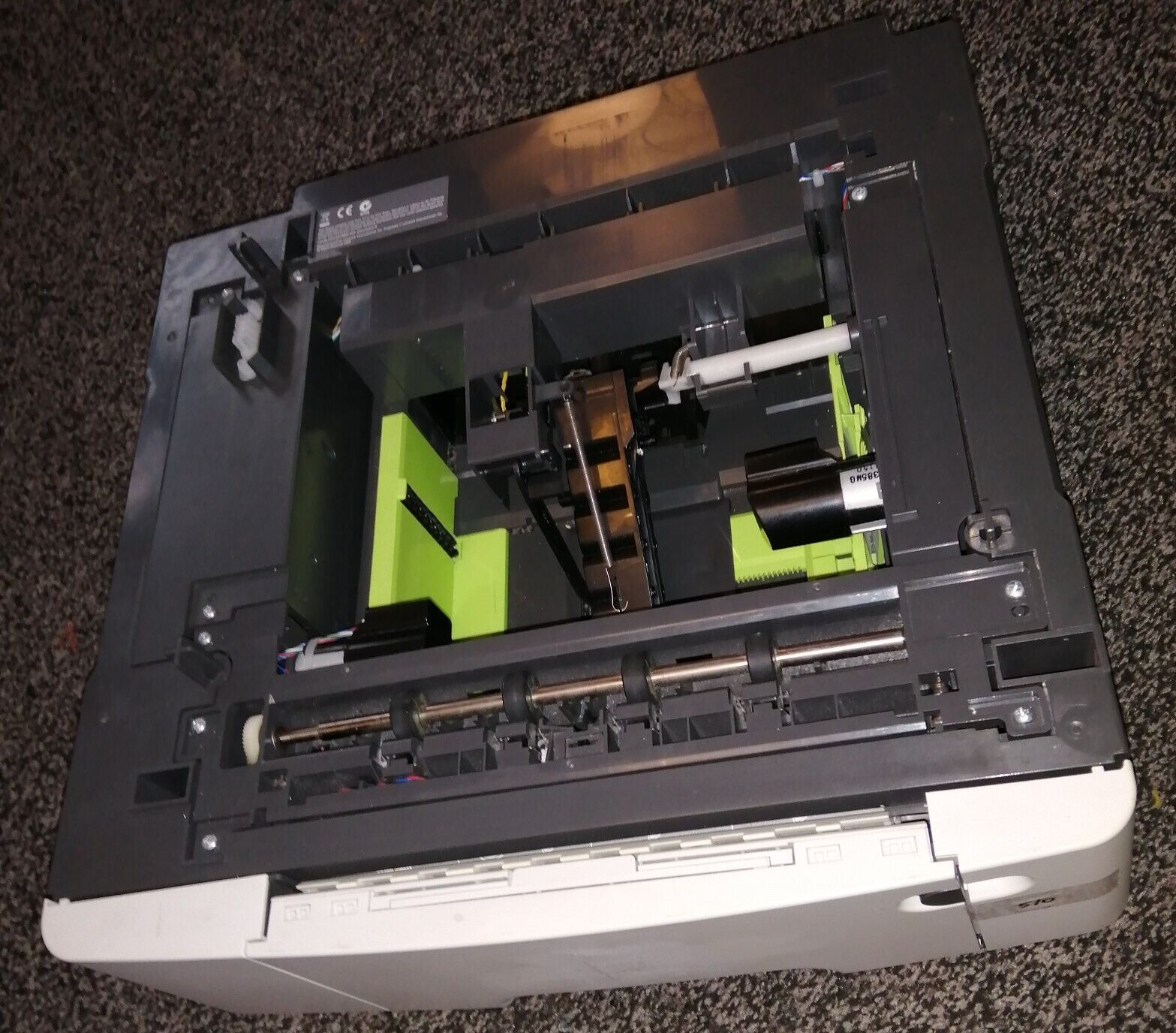 Picture 2 of 9