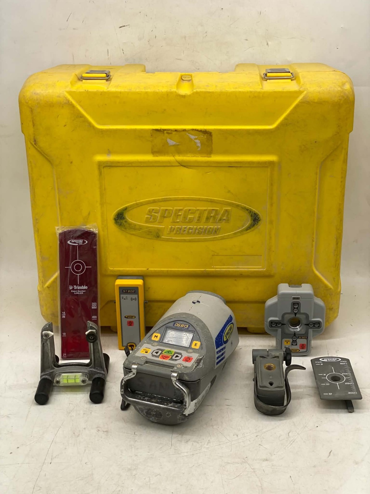 Spectra Precision DG813 Pipe Laying Laser Kit w/ Case