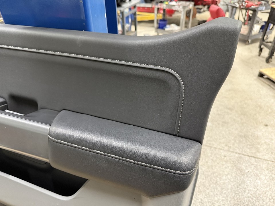 2023-2026 Ford F-250 F-350 Super Duty XLT Sport RH Passenger Rear Door ...