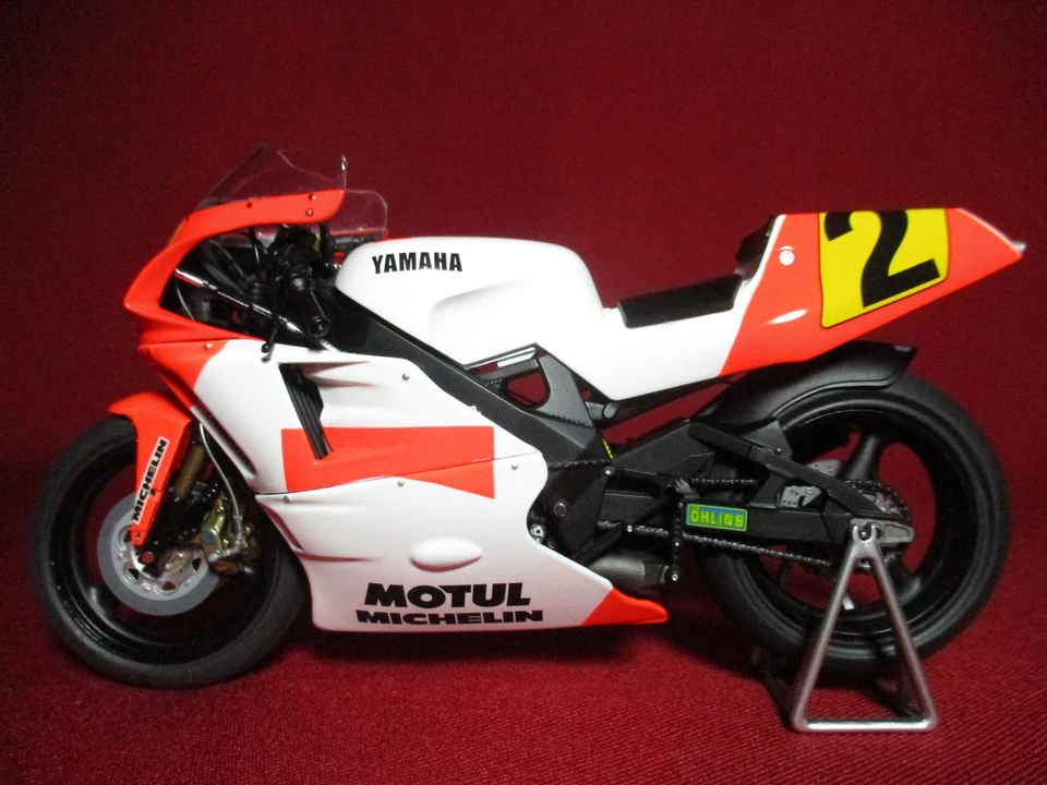 WAYNE RAINEY Yamaha YZR500 WORLD CHAMPION 1990 MotoGP Minichamps 1/12 Rare Bike - Image 4 of 4