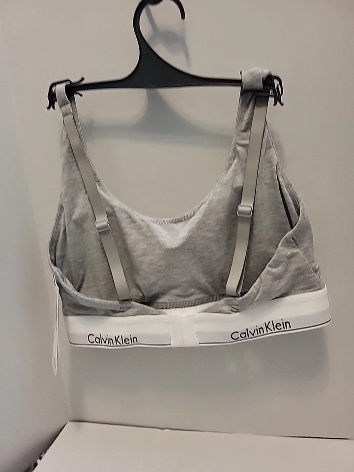 Bralette Calvin Klein ligeramente forrado gris talla grande nuevo con etiquetas Foto 2 de 4