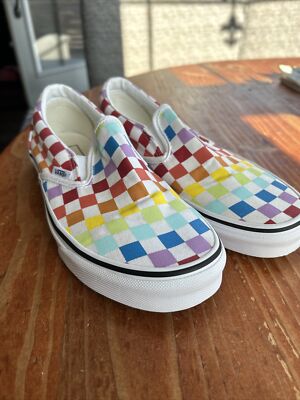 Vans Classic Slip-On Checkerboard Shoes
Men’s Size 6 / Women’s Size 7.5 Vans® Unisex Classic Slip-on - Checkerboard main image 3