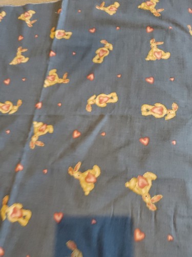 Vnt Sewing Fabric Heart Bunny Daisy Kingdom Past 23x45"+ Scrap & Fat Qtr Cotton - Picture 2 of 8