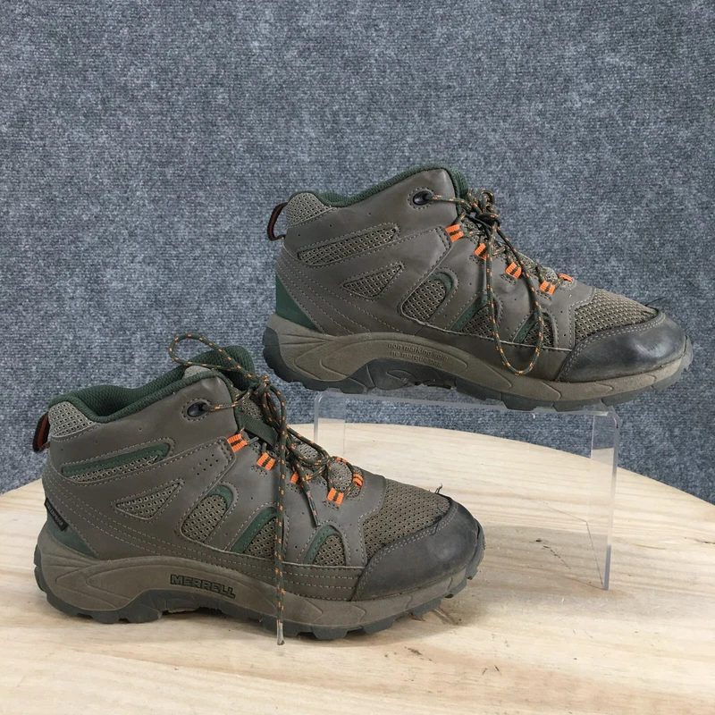 merrell oakcreek mid top waterproof hiking bootie boots