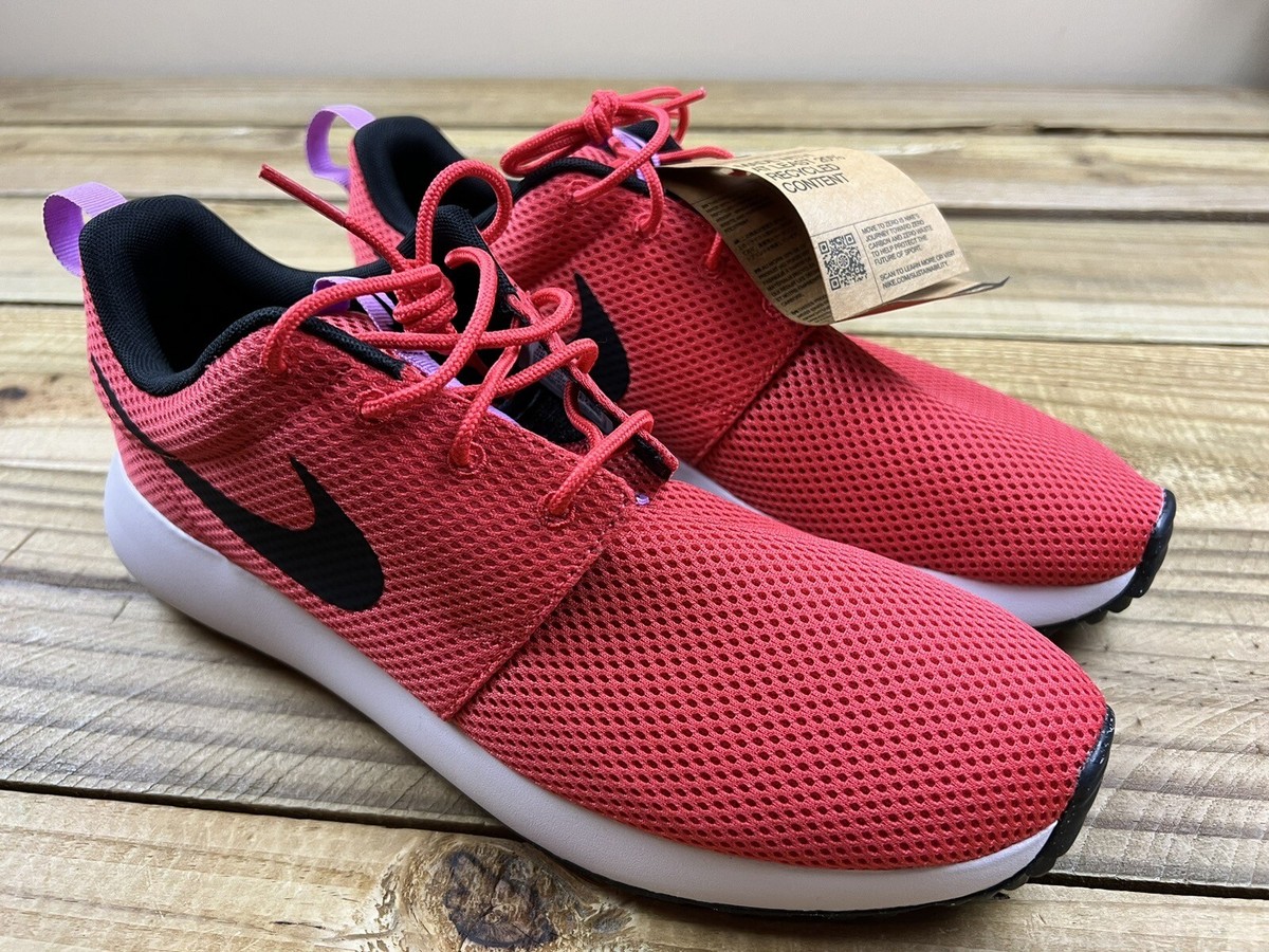 Golf Shoes Upcoming Sneakers Nike Roshe Run Mesh Red Nike Roshe