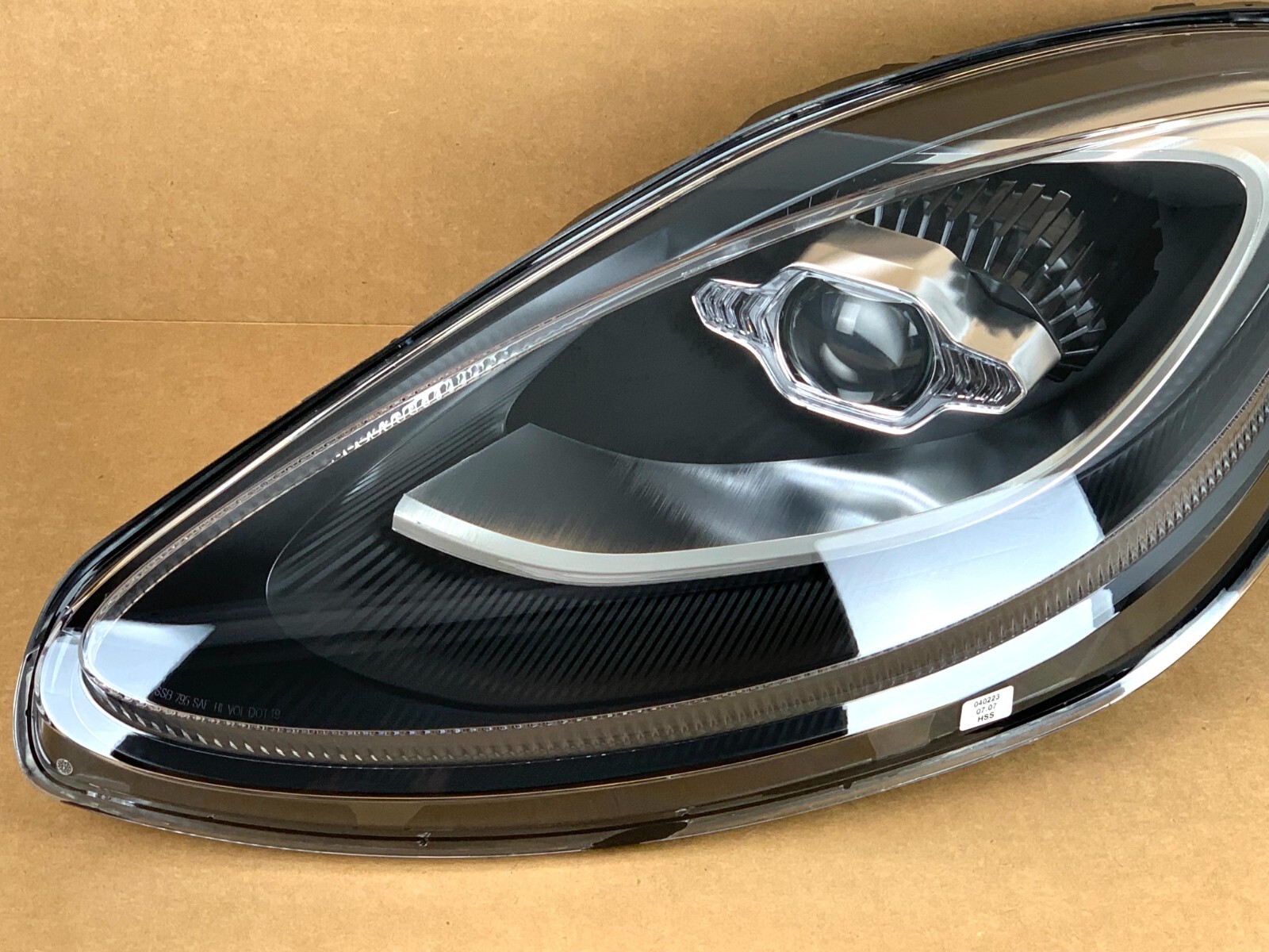 2021-2025 Aston Martin DBX LED Headlight Left LH Driver Side W/Module OEM